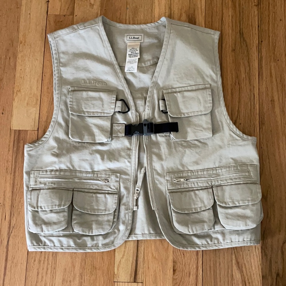 LL Bean Fishing  vest boys size 10-12